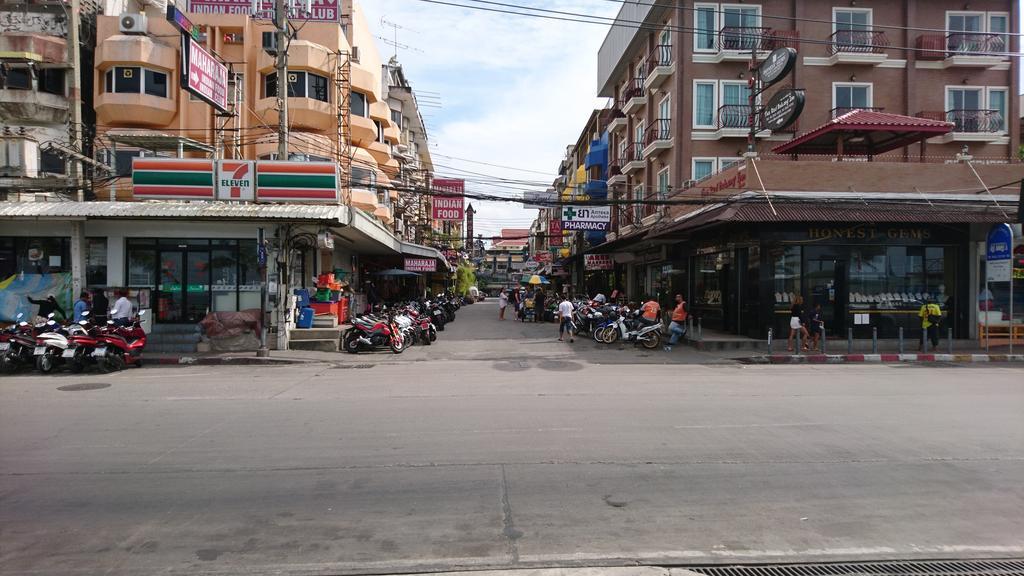Le Cafe Royale Hotel Pattaya Ngoại thất bức ảnh