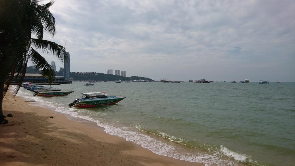 Le Cafe Royale Hotel Pattaya Ngoại thất bức ảnh