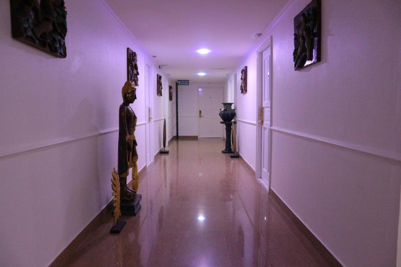 Le Cafe Royale Hotel Pattaya Ngoại thất bức ảnh