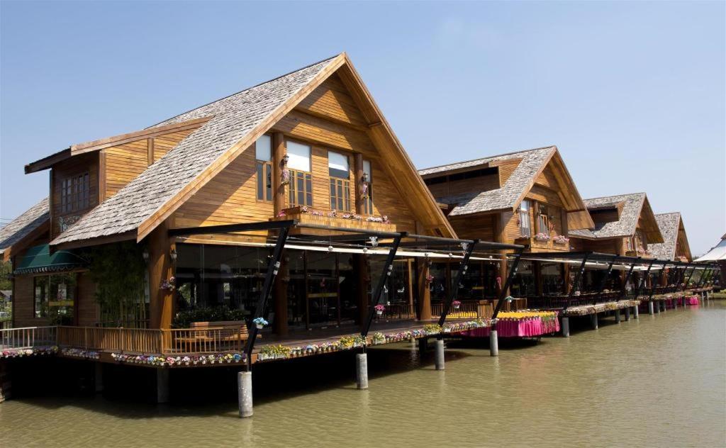 Le Cafe Royale Hotel Pattaya Ngoại thất bức ảnh