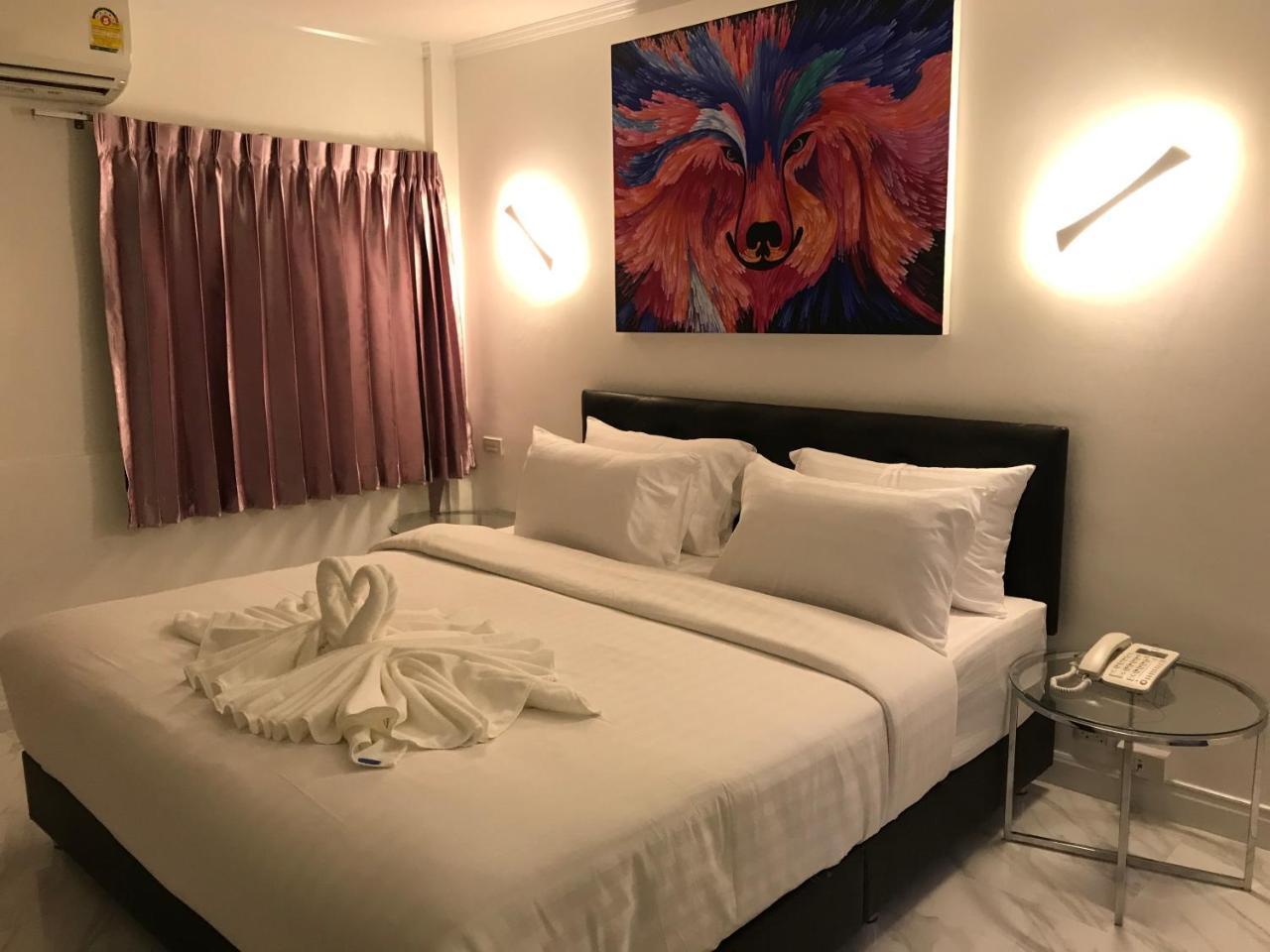 Le Cafe Royale Hotel Pattaya Ngoại thất bức ảnh