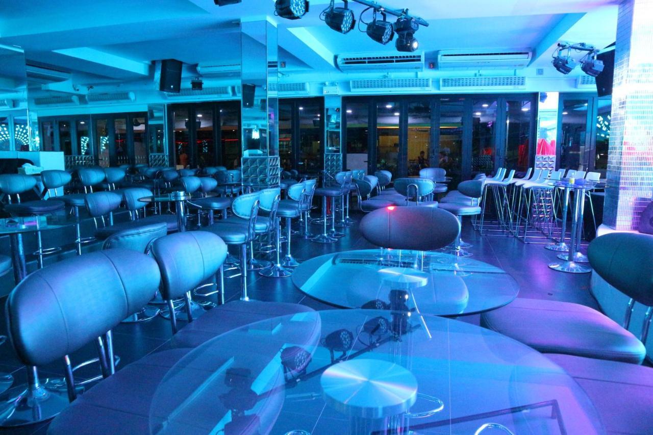Le Cafe Royale Hotel Pattaya Ngoại thất bức ảnh