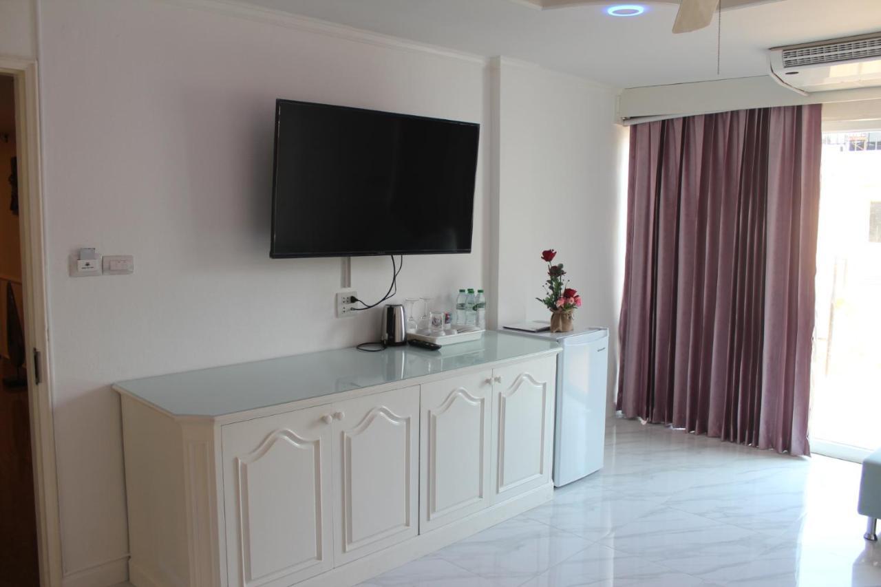 Le Cafe Royale Hotel Pattaya Ngoại thất bức ảnh